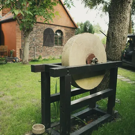 Stara Kuznia- Domek W Puszczy Noteckiej Zatom Nowy Exterior foto